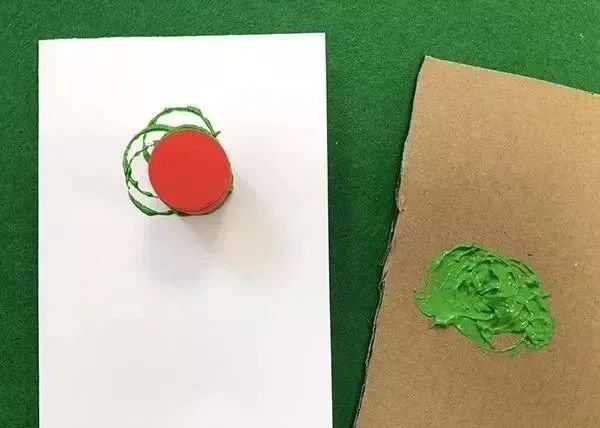 15款创意手工圣诞树，比买的好看多了，材料简单在家就能做！收藏