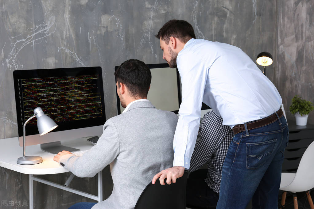 2021高考志愿解读：计算机专业，值得报考吗？哪个方向更有前景？