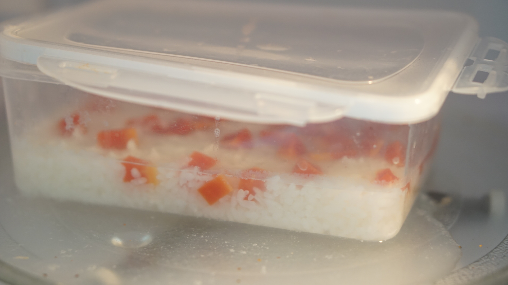 微波爐蒸飯,微波爐蒸飯要幾分鐘能熟