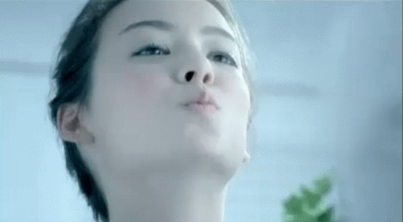 你知道“小巨蛋”吗？10s抗糖美白牙齿，效果比洗牙好太多了