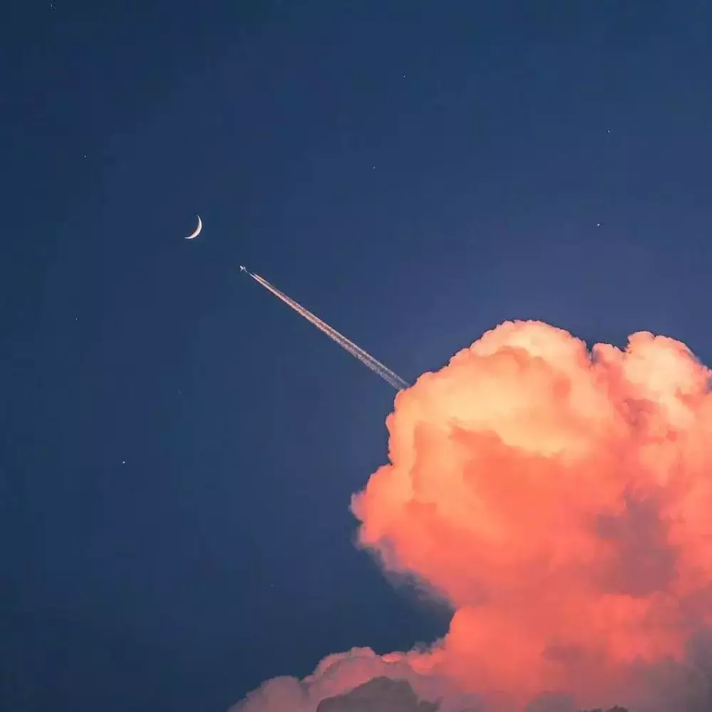 你是一种感觉,写在夏夜晚风里面