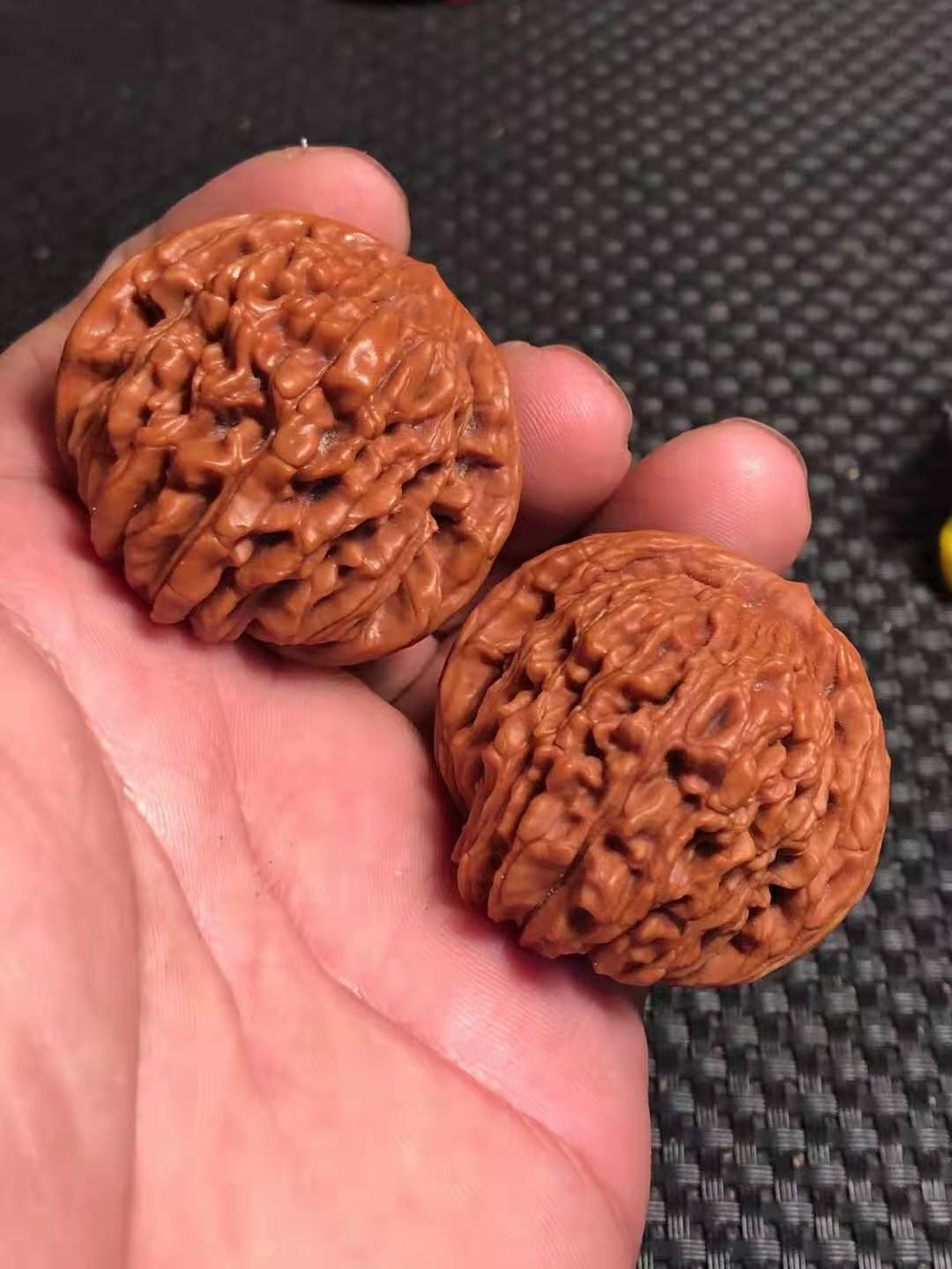 文玩核桃之四座楼狮子头