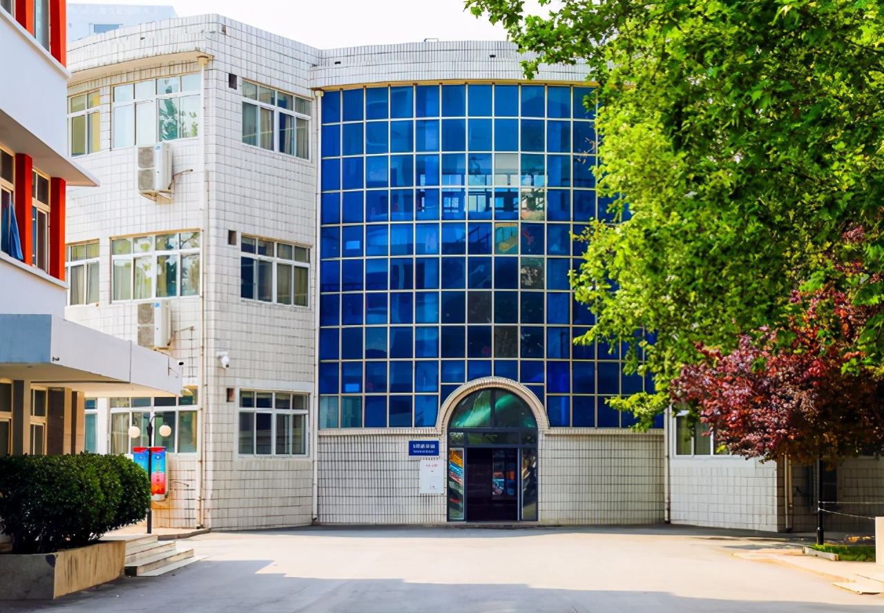 这所大学被称警校中的“少林寺”，专科也能拿铁饭碗，考上不易