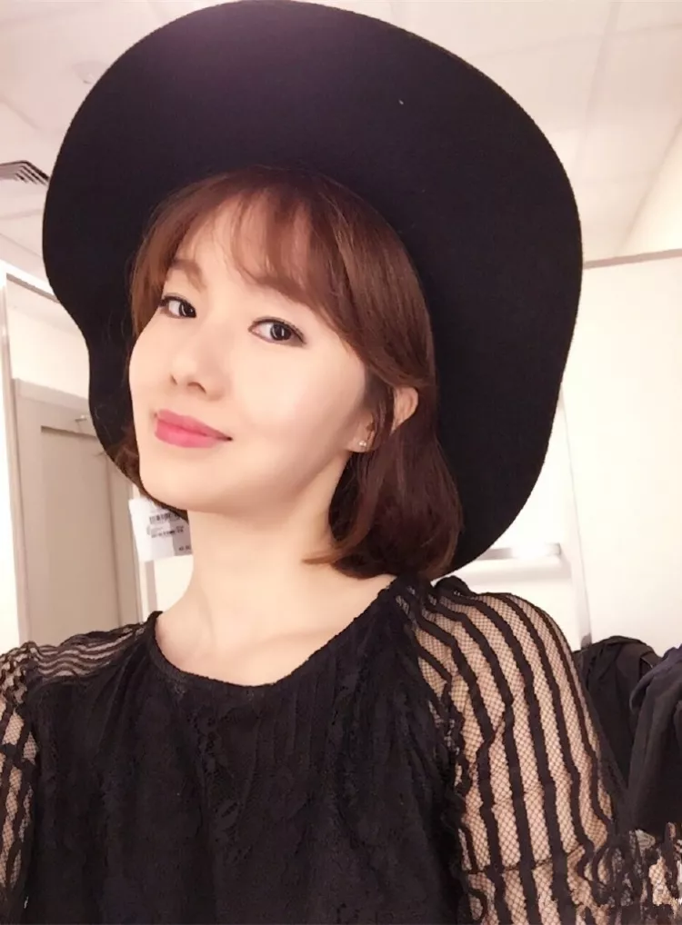 李贞贤扇子舞是哪首歌