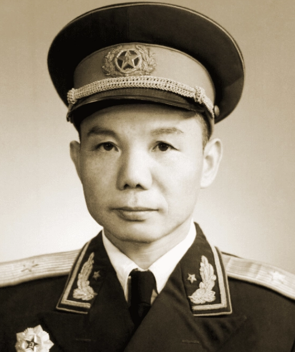 1986年刘伯承逝世，邓小平查看治丧委员会名单：怎么没有肖永银？