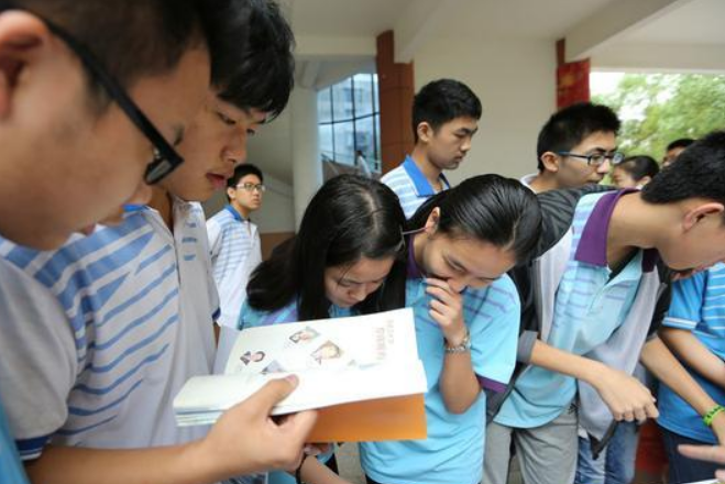 双一流大学的“花式外号”，网友被逗笑，不知道谁起得还挺有才？