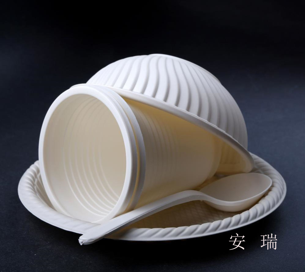 行业再出“黑科技”玉米淀粉代替塑料，淀粉手提袋、玉米淀粉餐盒 第1张