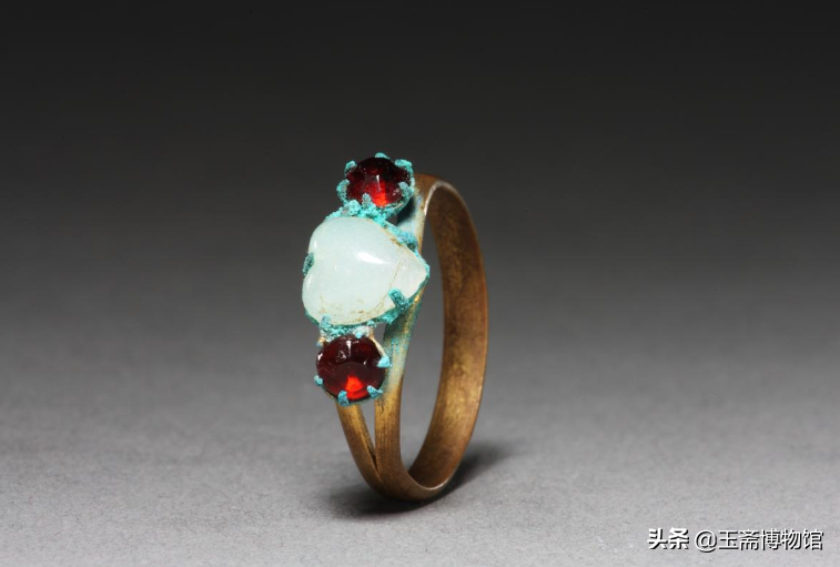 颠覆认知,中国古代的戒指就这么美,故宫馆藏的50件戒指文物