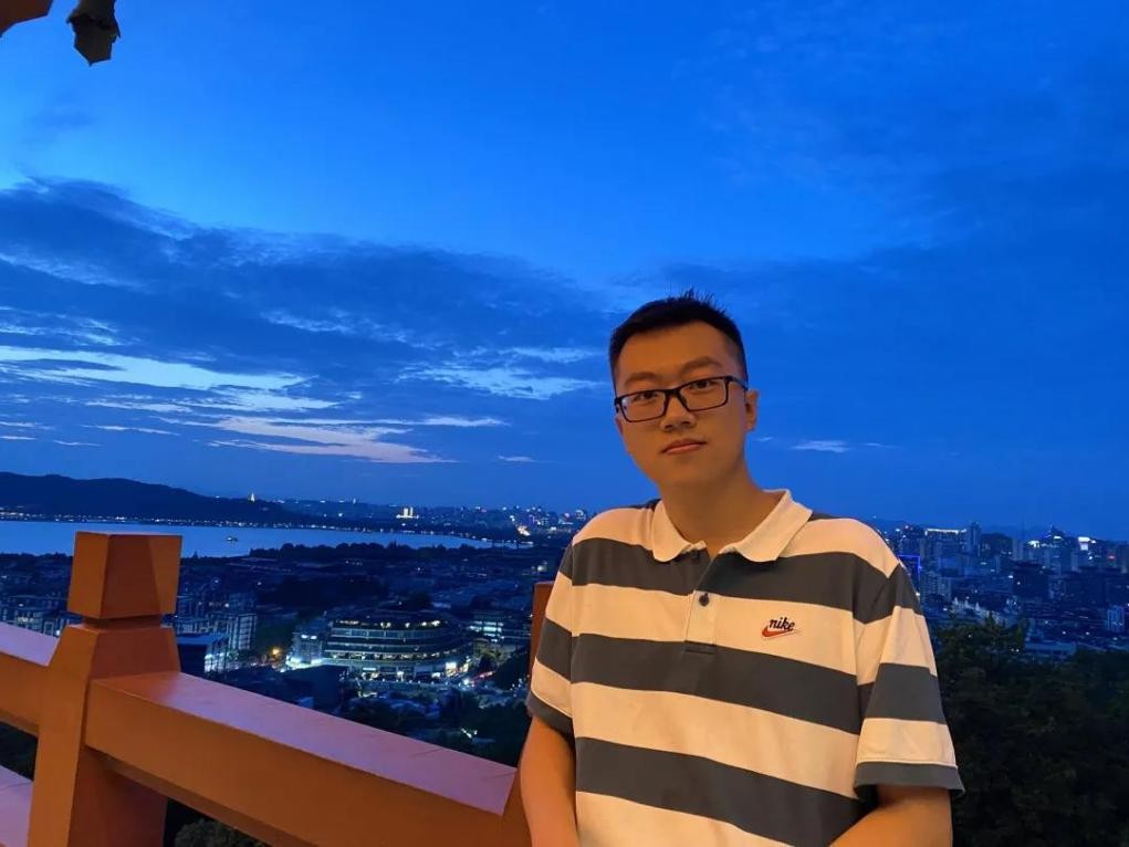 太优秀！这10位“超强”学霸：全部入职外交部，来自北京同所大学同一学院！