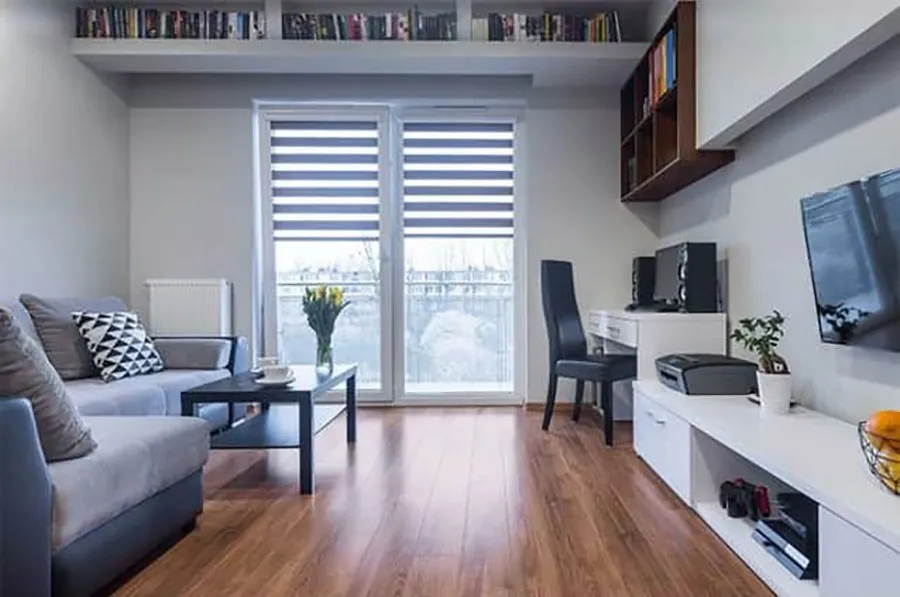 他家10㎡客厅好大！全靠布局技巧，大沙发放上还是宽敞