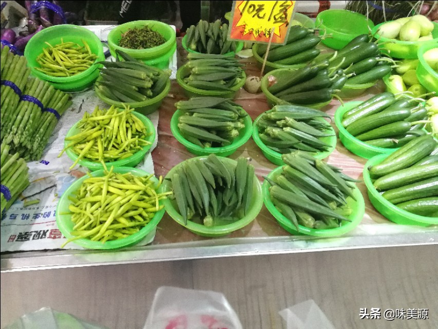 丝瓜茄子怎么炒（混搭菜茄子炒丝瓜制作小窍门）