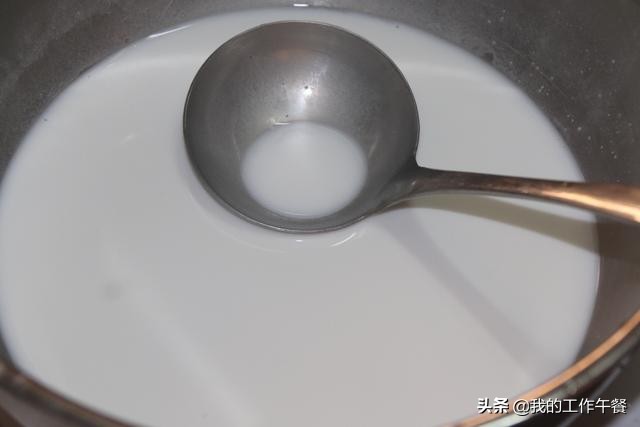 250克椰汁千层糕的做法（椰汁千层糕简单做法教程）