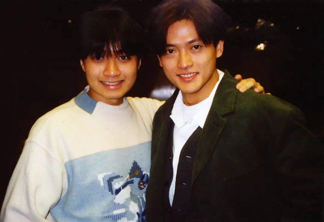 与滕丽名相爱9年，却劈腿小20岁大学生，任性妄为反被绿沦为笑柄