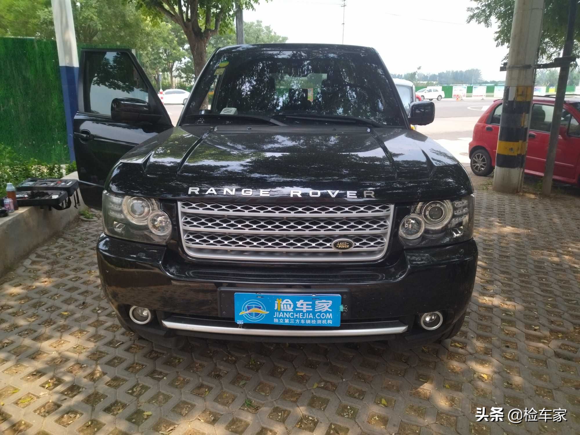 开着大G来买路虎，36万成交当年两百万的揽胜，网友：侮辱性不强
