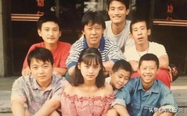 10大“秘史美人”今昔对比，有人改名退圈，有人成导演“小女友”