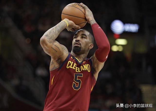 nba为什么没人签jr史密斯(JR近几年状态下滑严重 湖人为何与其签约 极其搞笑的原因被忽视)