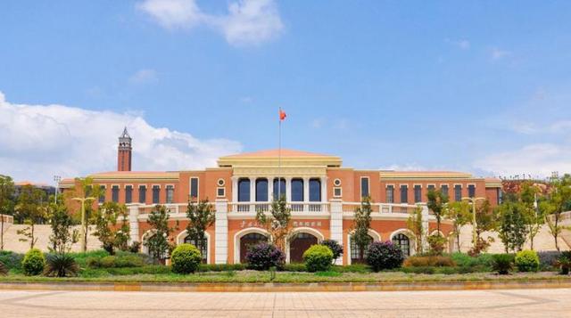 2021云南高校排名，云南民族大学位居第三，其中两校并列第一
