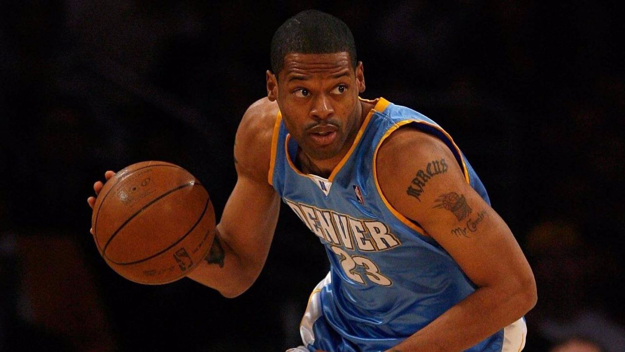 坎比是96黄金一代的榜眼秀,整个nba职业生涯,坎比场均可以贡献9.5分9.