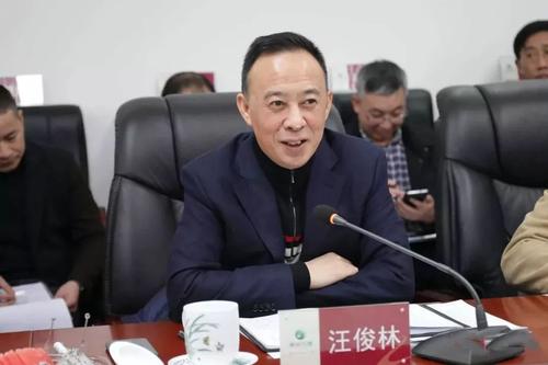 四川省十一位百亿富豪，坐拥3250亿财富？未来发展你更看好谁