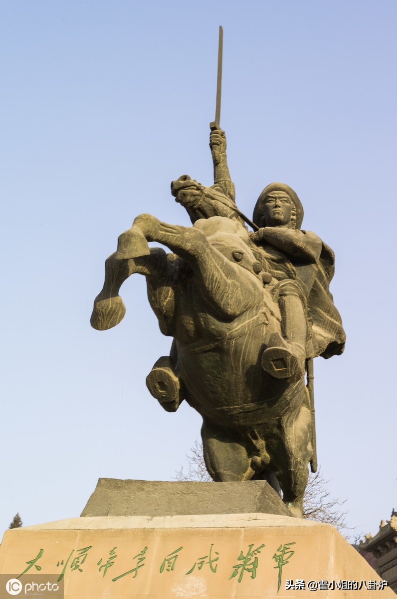 不是大明铁骑和闯王义军战斗力不行，是满洲炮兵部队的传奇诞生