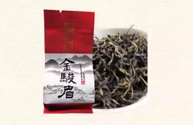 国内最贵烟、酒、茶,这个见识可以长