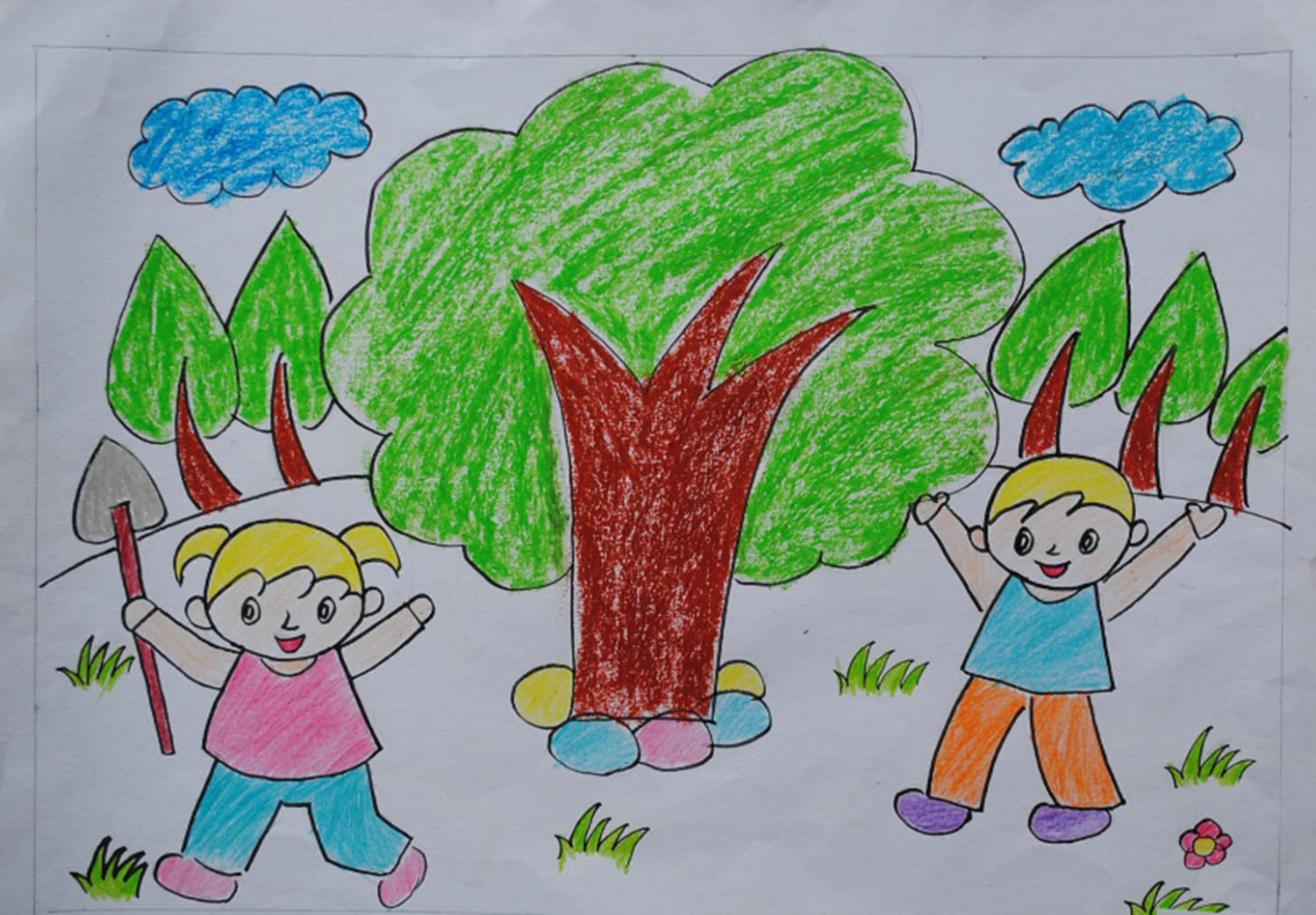 女孩钟爱画蛇并获奖,父母引以为傲,心理医生:报警吧