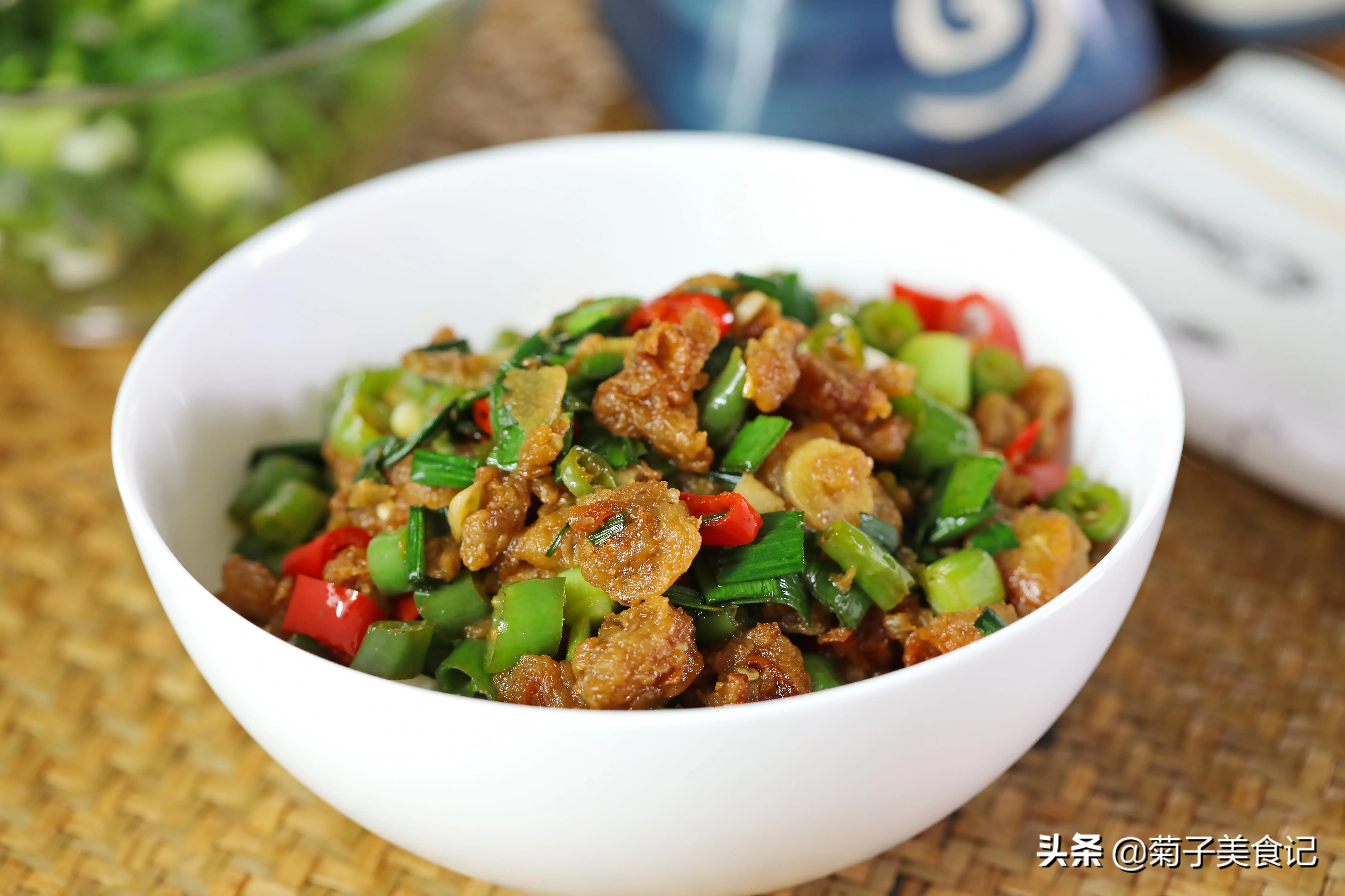 猪油渣的3种做法，酥脆可口，开胃下饭，是小时候的味道