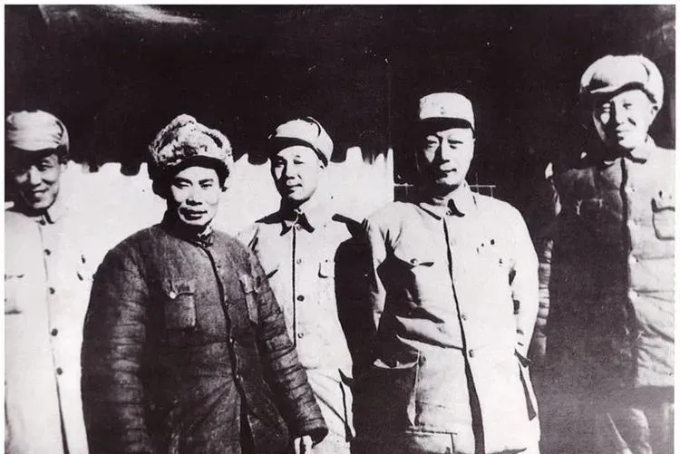 这所红色名校在鹿泉