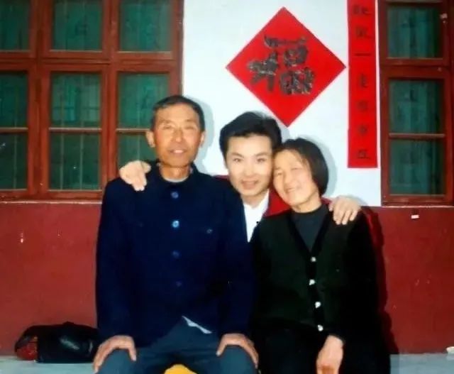 三位从农村走出来的歌唱家，这辉煌的背后是他们无尽的汗水