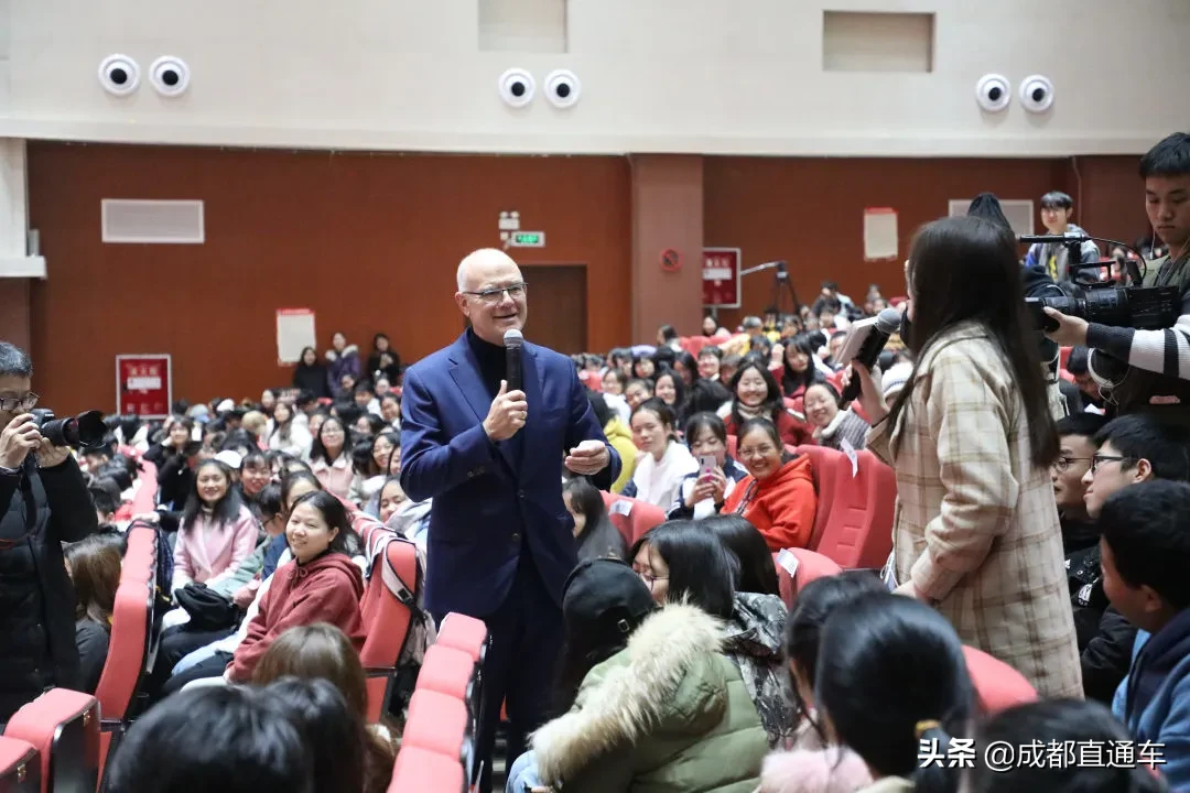 花开的季节·一起爱上文理