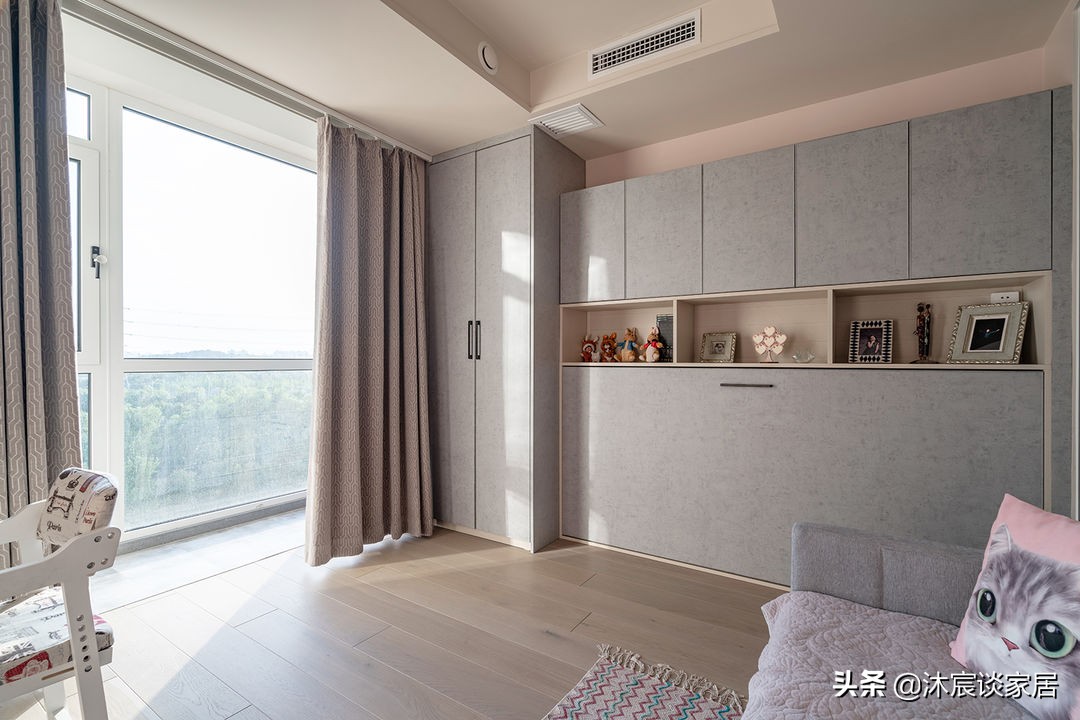 北京中年夫妻不惧户型的“奇葩”，装修好后依然惊艳众人