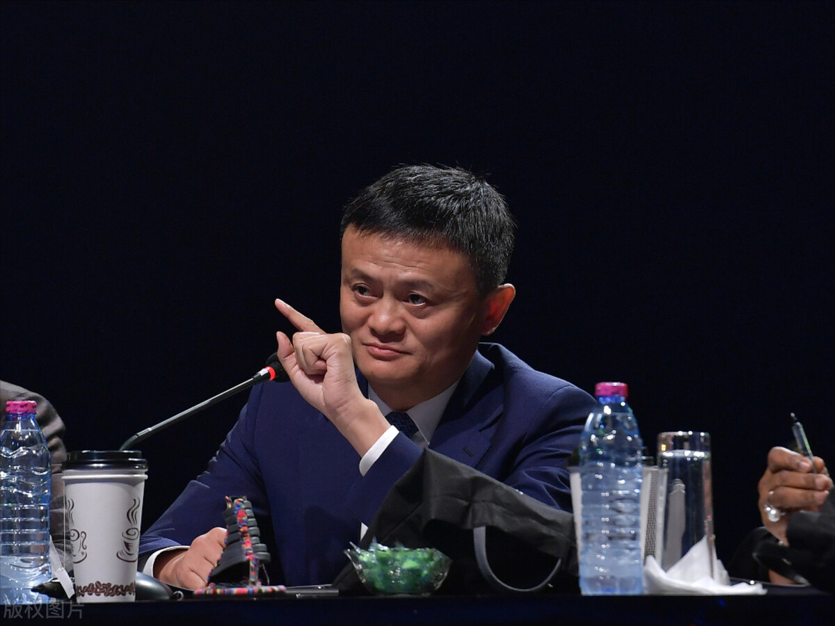 海外资产揪出“阴谋”，马云退出阿里意欲何为？