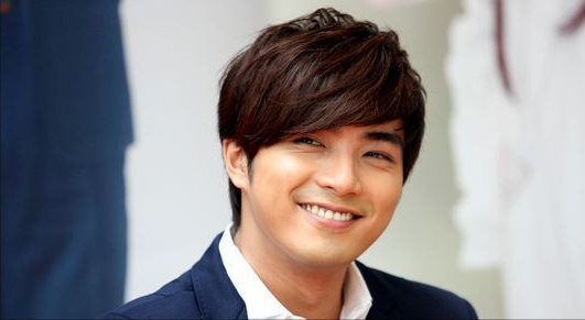 要不要》中的沈若赫,《换换爱》中的霍达,《爱上查美乐》中的韩以烈