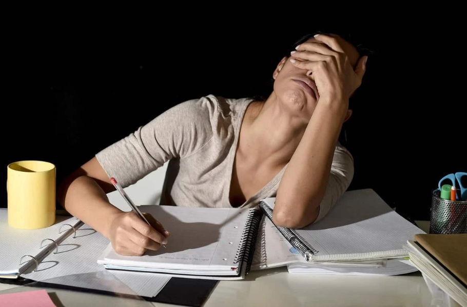 北京市高校综合实力排行，北京师大攻入前3，中国人大屈居第10