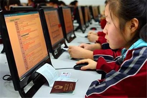 高考大小年知多少？2021大概率是“小年”，此外还有个好消息