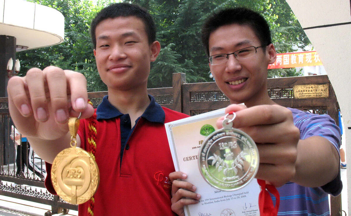 高三数学老师：一学期分3个阶段，一个要稳、一个要多、一个要快