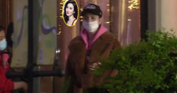 焦艳艳（张萌一家三口罕露面）