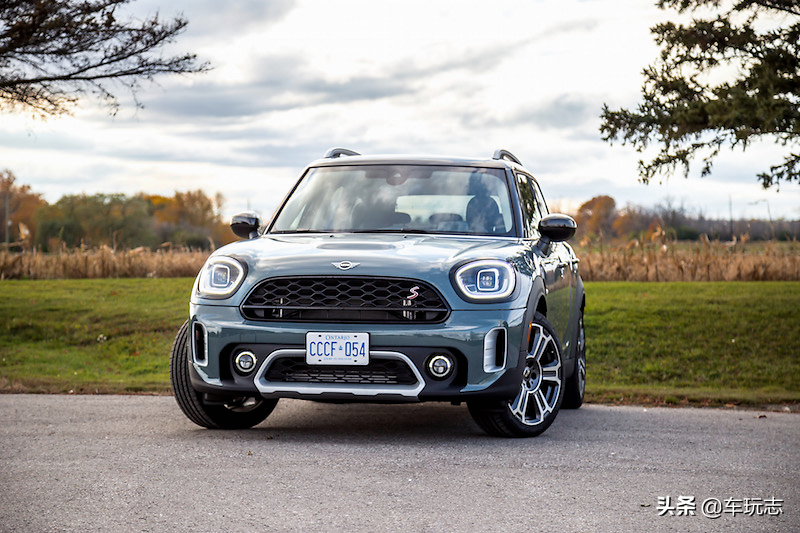 2021年宝马mini countryman:庞大的乡下人