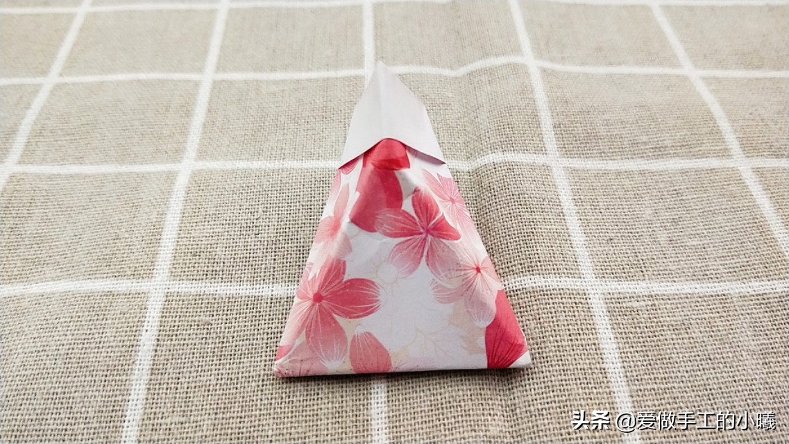 礼物盒怎么做（简单好看的手工礼物盒做法）