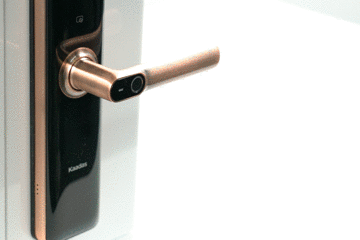 家庭守护第一关卡！五大智能门锁横评：安全原来这么多门道