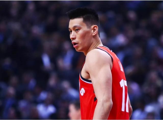 林书豪为什么要回nba(32岁的林书豪，为何还想回NBA？多打一年，能领这么多退休金)