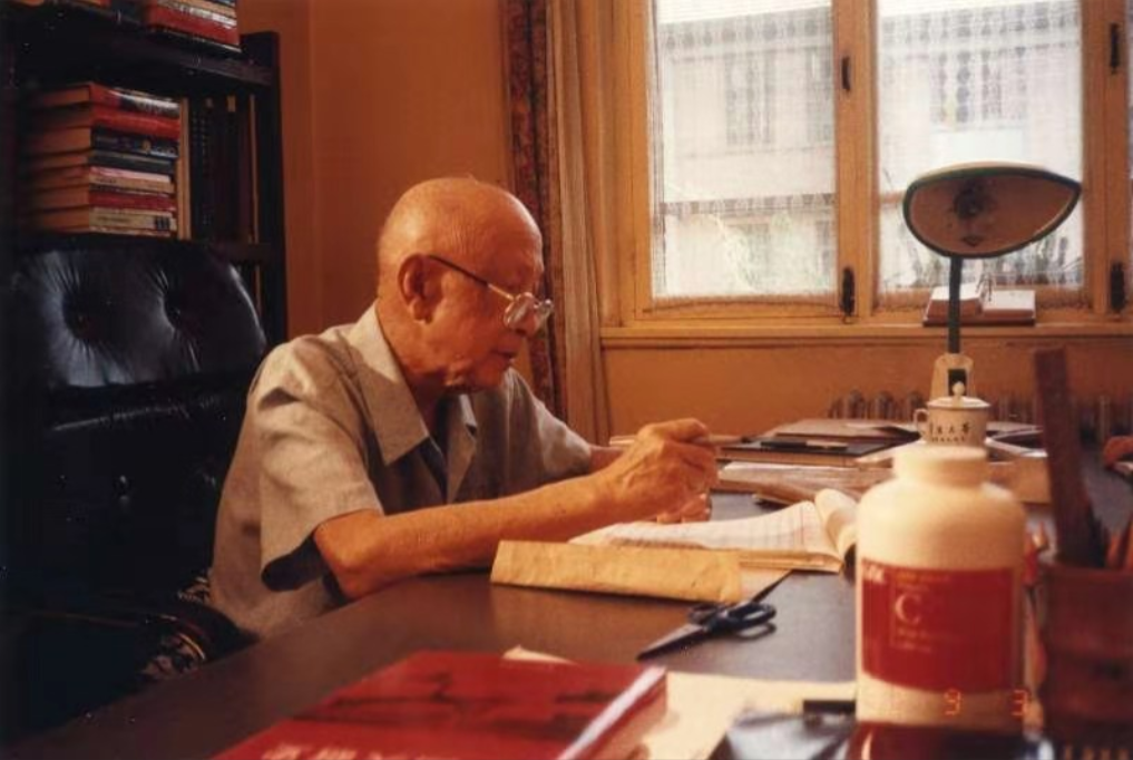 1984年钱学森力辞科协主席，会上当场发火：我不同意你们的推荐