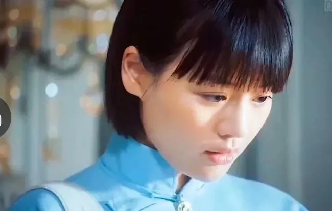 张爱玲《第一炉香》:女人一生,最不该犯的三个错误