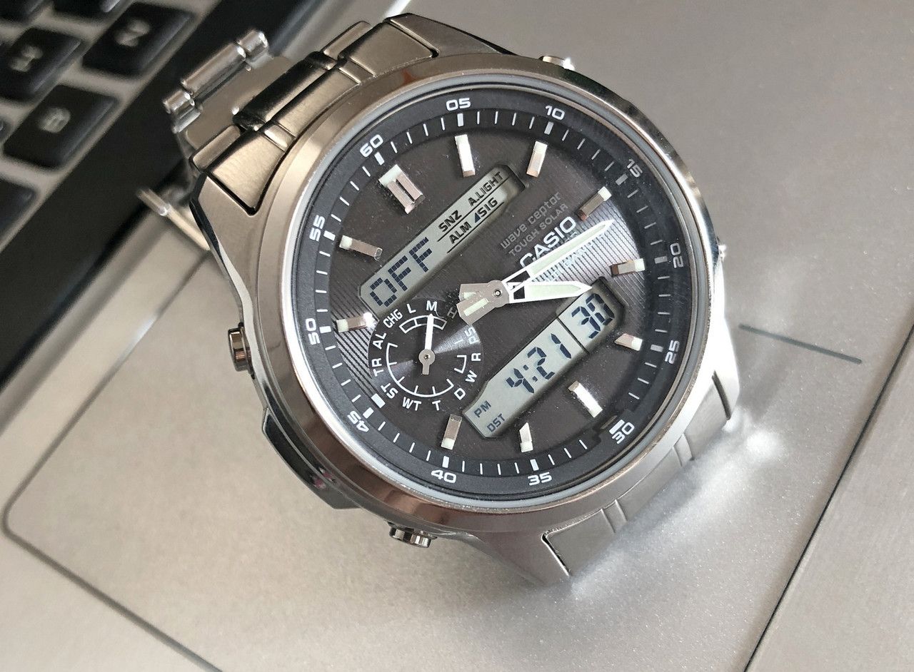 开箱详测：卡西欧CASIO LCW-M300双显电波光动能表，休闲商务之选