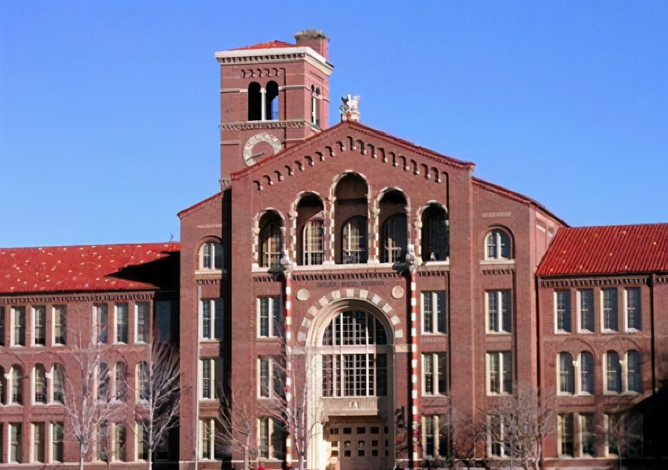 西班牙留学 | 马德里地区有哪些值得一去的大学？