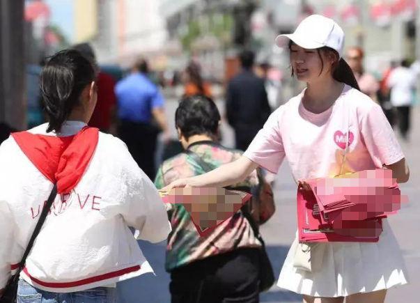 大学里2种“坑人”兼职，大学生尽量别碰，已经有不少人上当了