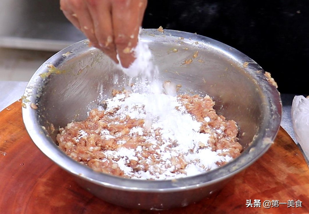 獅子頭的家常做法,