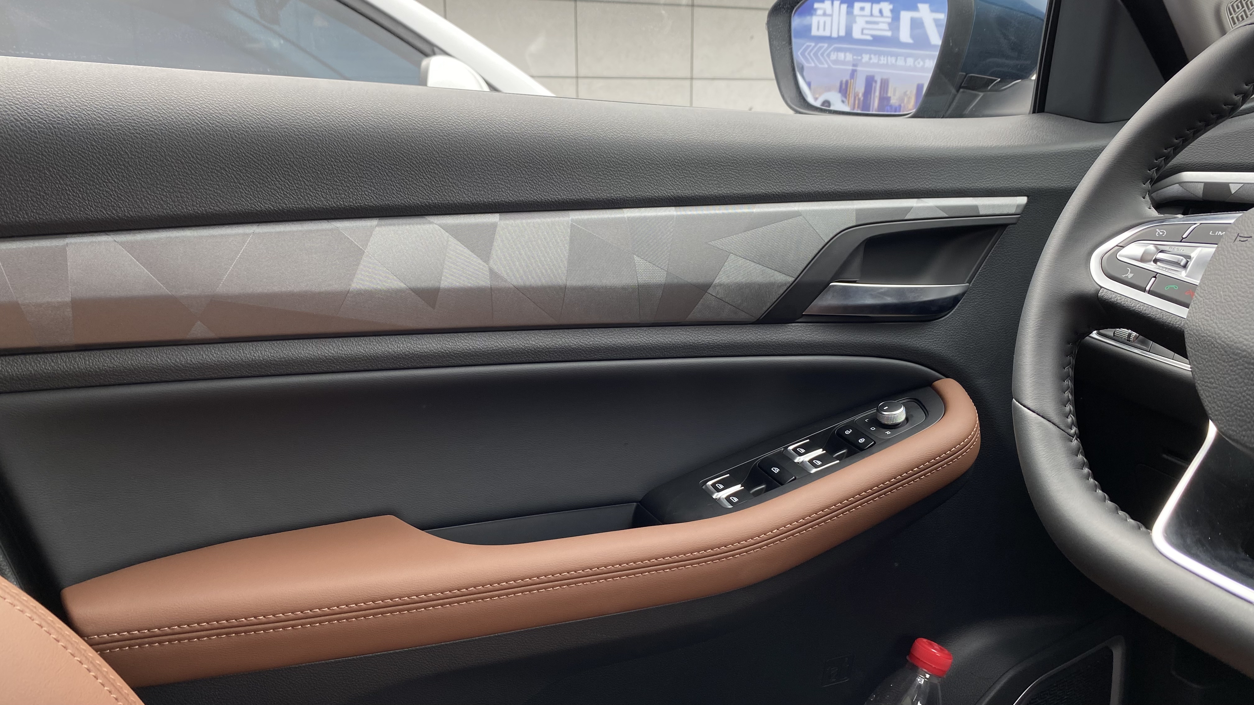 试驾远景X6 PRO：吉利如今最低调的SUV，绝不可小觑