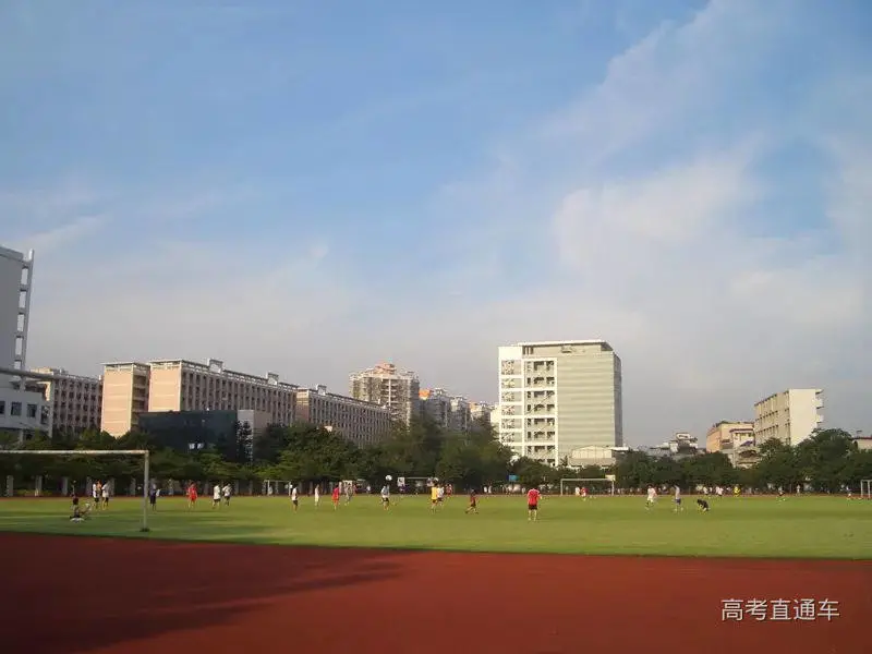 2021中国最好专科排名重磅出炉，深职输了？