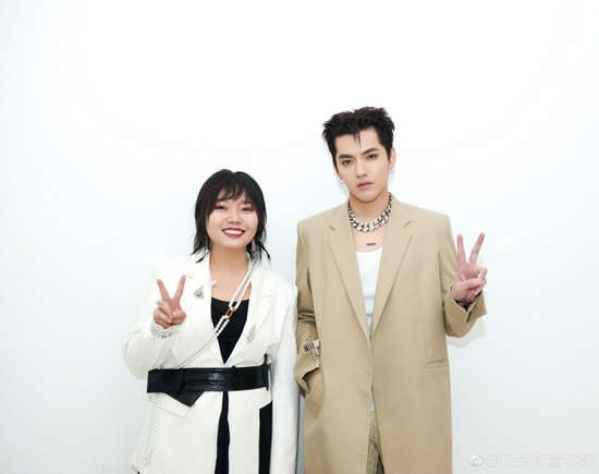 吴亦凡的下场，让都美竹震惊！圈内好友纷纷倒戈上演众生相